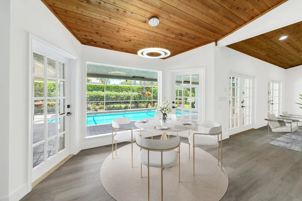 3185 St James Drive Boca Raton FL 33434