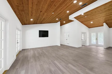 3185 St James Drive Boca Raton FL 33434