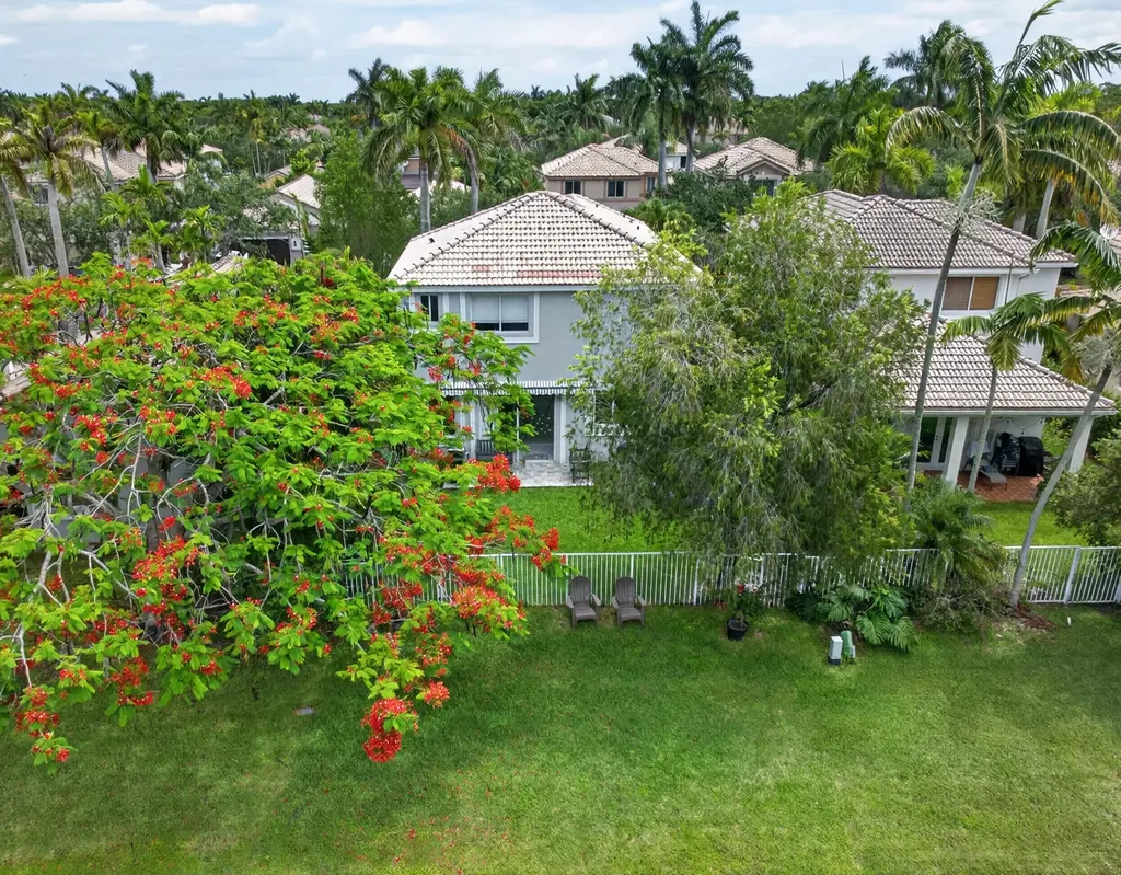1374 Canary Island Drive Weston FL 33327