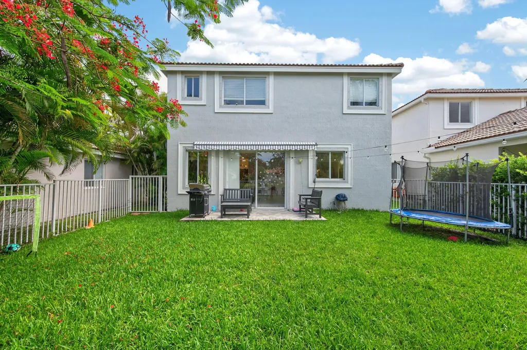 1374 Canary Island Drive Weston FL 33327