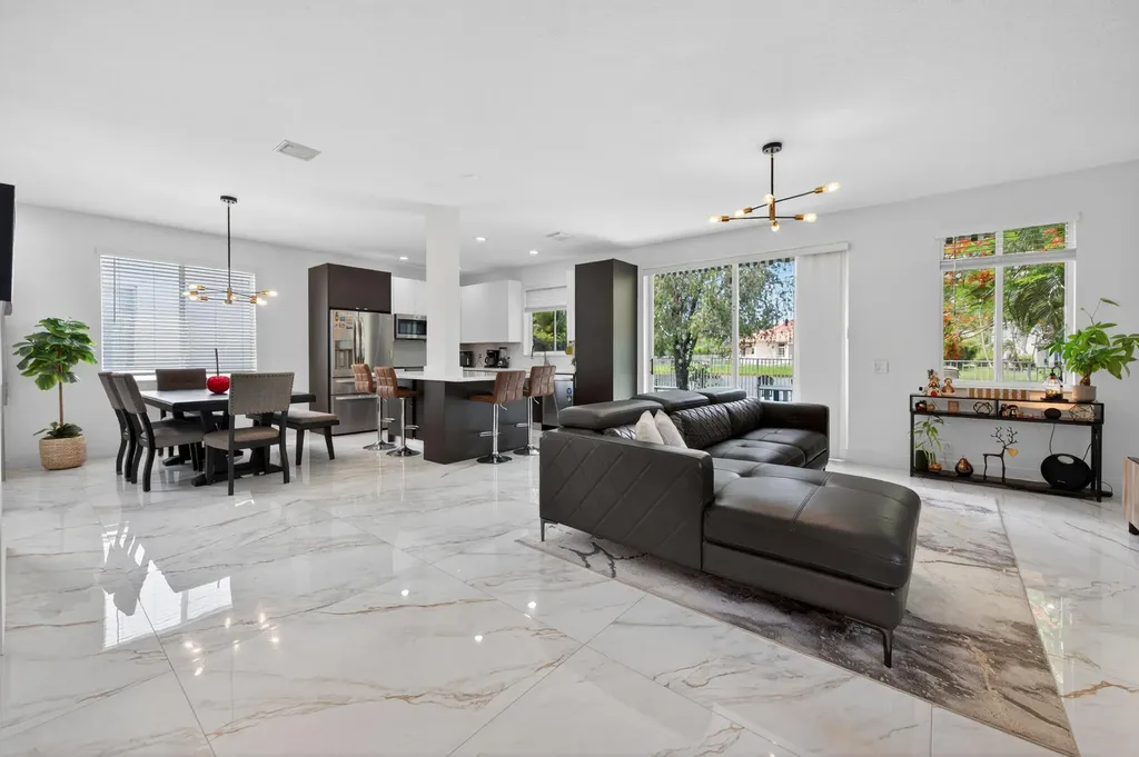 1374 Canary Island Drive Weston FL 33327