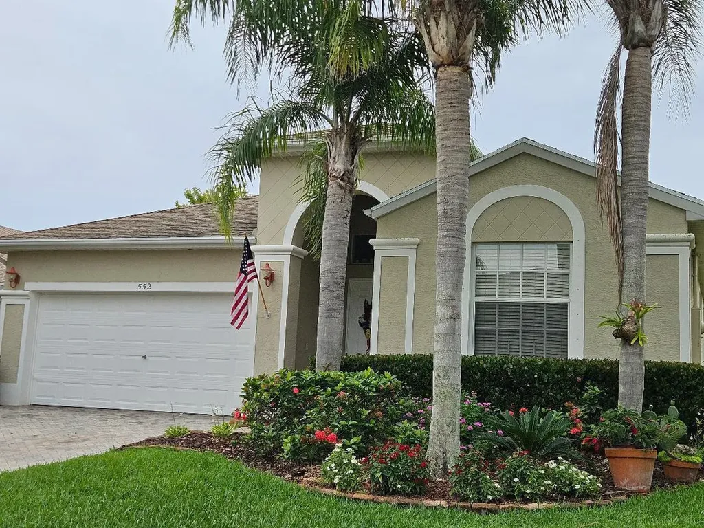 552 SW Calamondin Way Way SW Vero Beach FL 32968