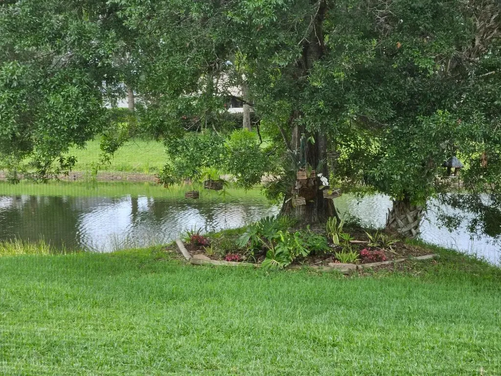 552 SW Calamondin Way Way SW Vero Beach FL 32968