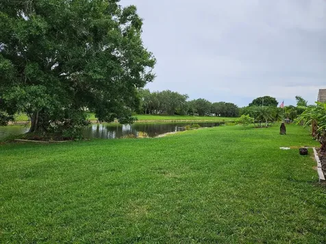 552 SW Calamondin Way Way SW Vero Beach FL 32968