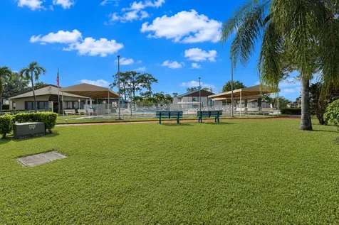 303 Knotty Pine Circle Greenacres FL 33463