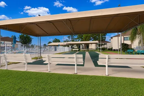 303 Knotty Pine Circle Greenacres FL 33463