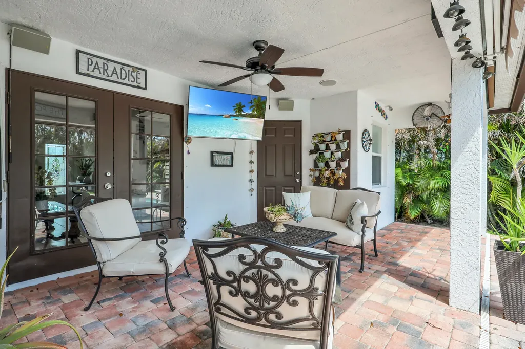 2644 SW Fairgreen Road Port St Lucie FL 34987