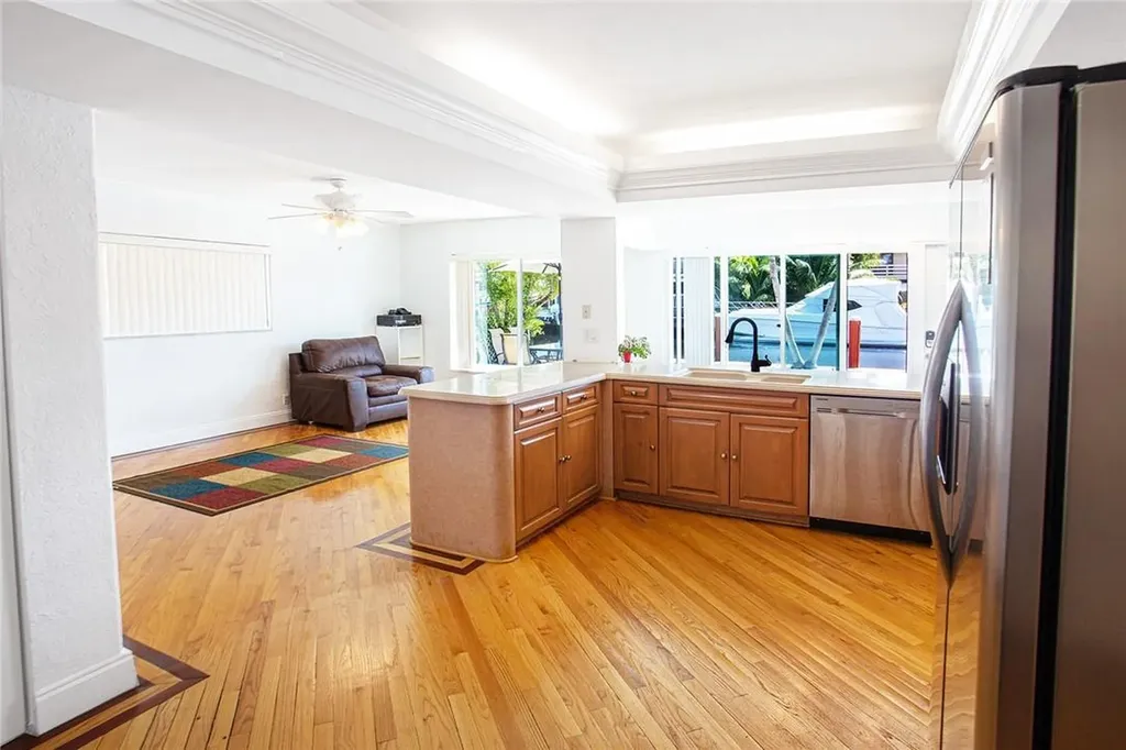 360 SE 12th Avenue Pompano Beach FL 33060