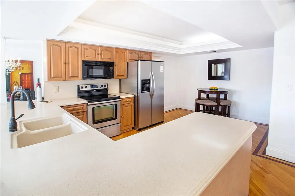 360 SE 12th Avenue Pompano Beach FL 33060