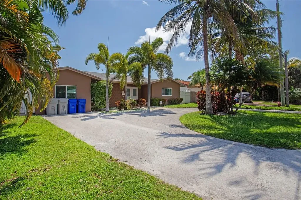360 SE 12th Avenue Pompano Beach FL 33060