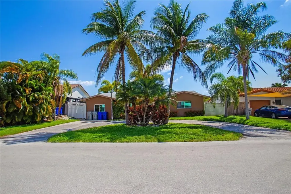 360 SE 12th Avenue Pompano Beach FL 33060