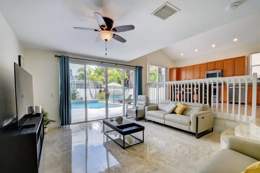 2418 Westmont Drive Royal Palm Beach FL 33411