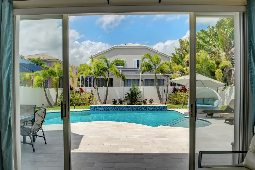 2418 Westmont Drive Royal Palm Beach FL 33411