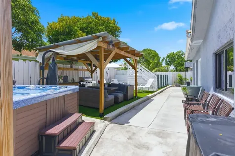 23287 SW 60th Avenue Boca Raton FL 33428