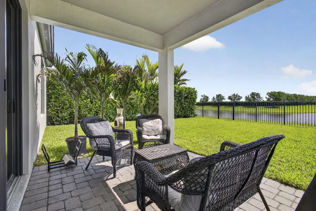4828 Sand Dollar Drive Westlake FL 33470