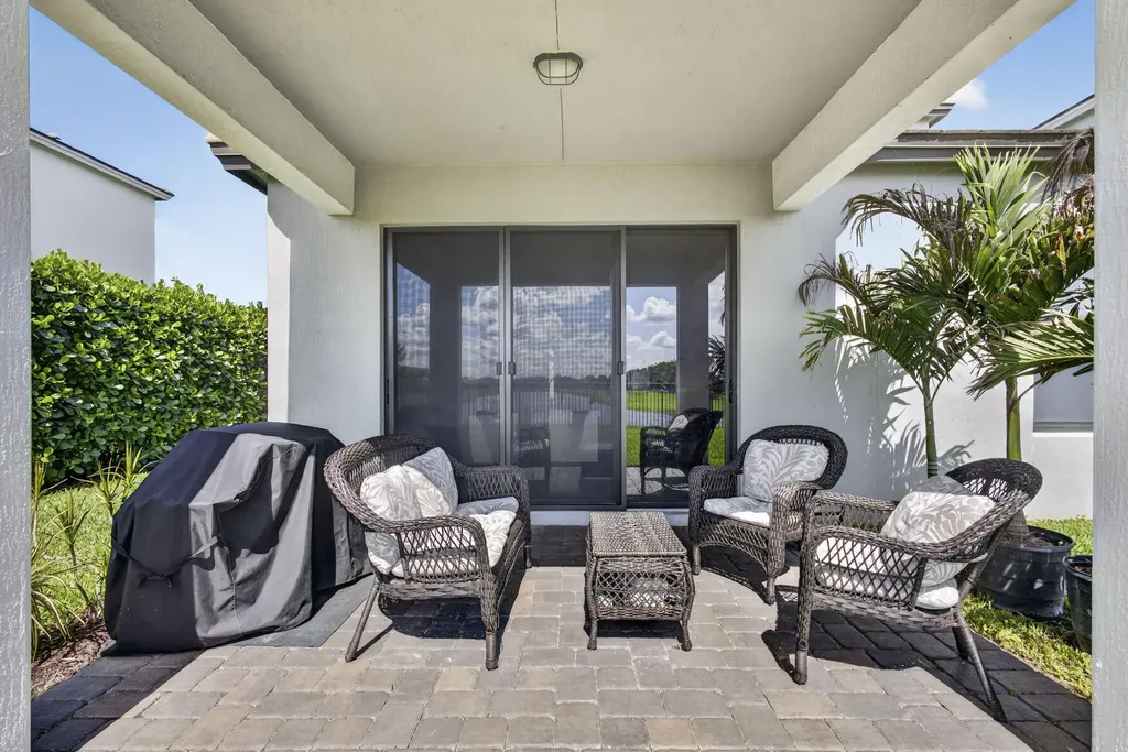 4828 Sand Dollar Drive Westlake FL 33470