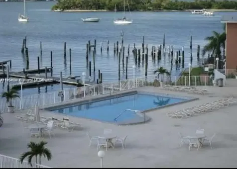 7904 West Drive North Bay Village FL 33141