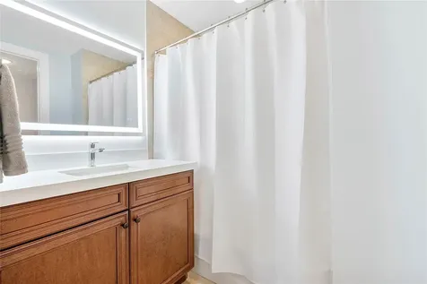 430 NE 7th Avenue Fort Lauderdale FL 33301