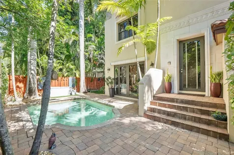 430 NE 7th Avenue Fort Lauderdale FL 33301
