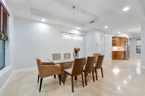 430 NE 7th Avenue Fort Lauderdale FL 33301