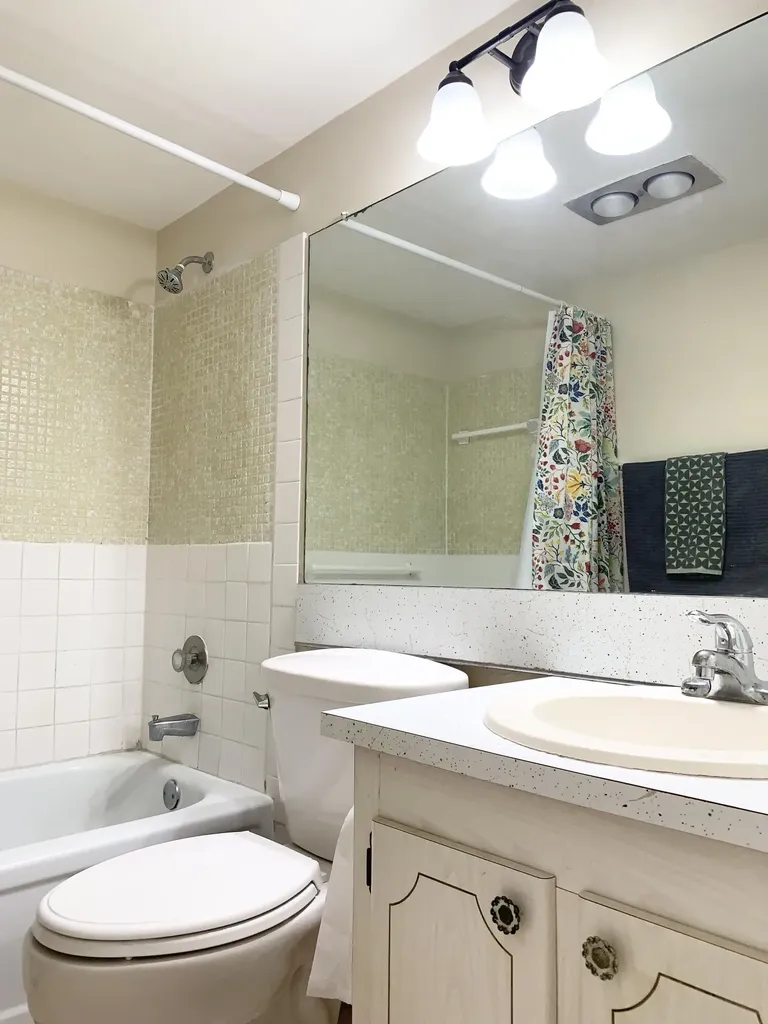 123 Canterbury E West Palm Beach FL 33417