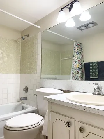 123 Canterbury E West Palm Beach FL 33417