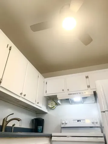 123 Canterbury E West Palm Beach FL 33417
