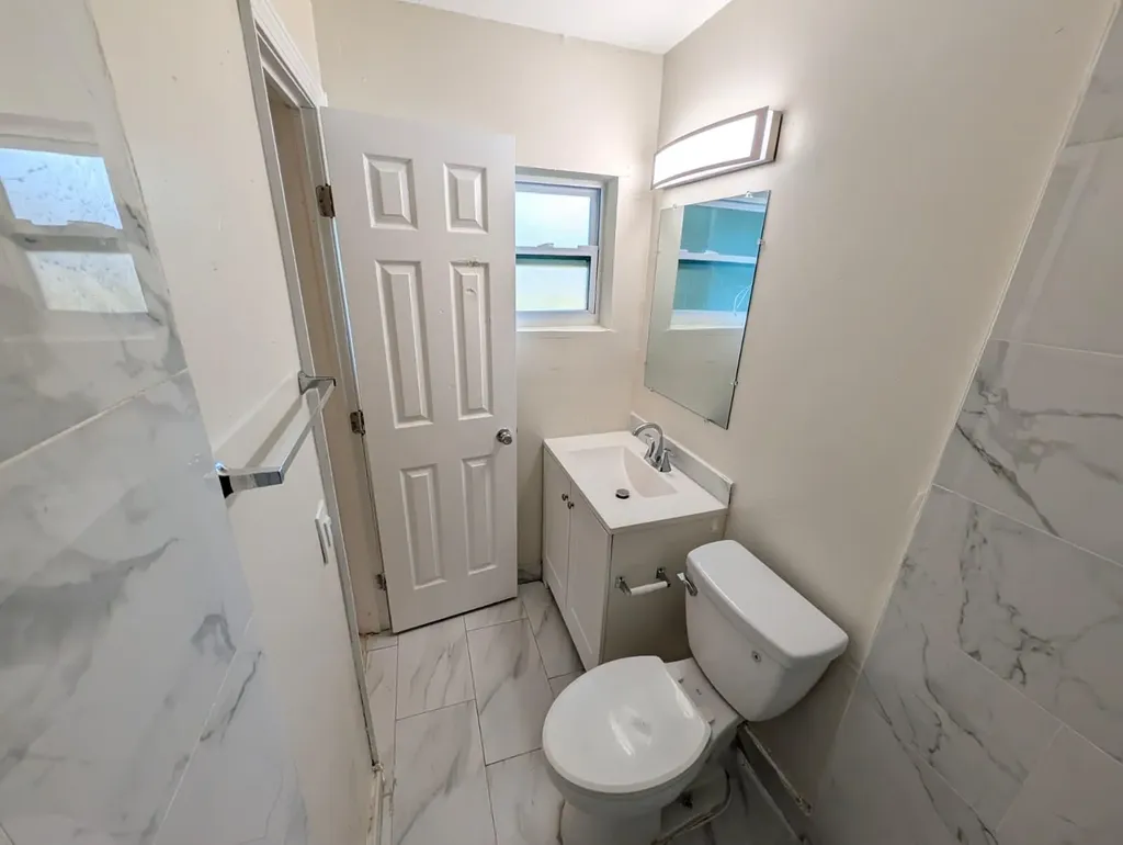 180 Penn Way Fort Lauderdale FL 33312