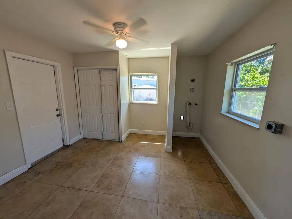 180 Penn Way Fort Lauderdale FL 33312