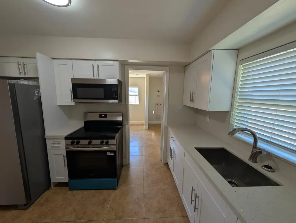 180 Penn Way Fort Lauderdale FL 33312