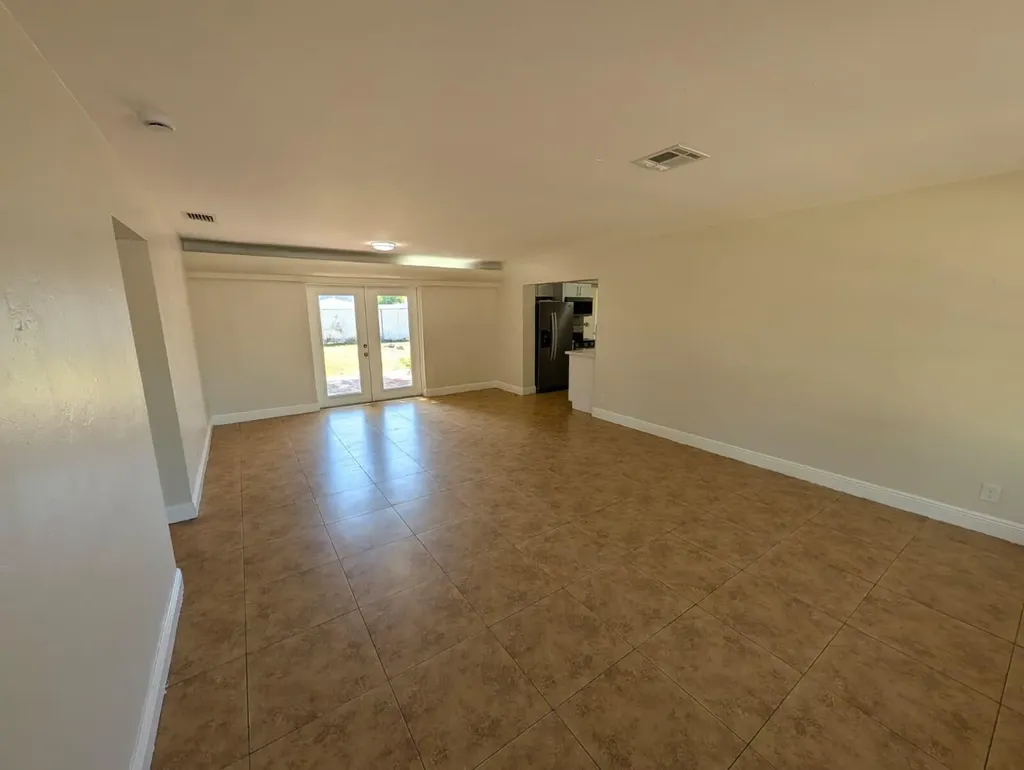 180 Penn Way Fort Lauderdale FL 33312