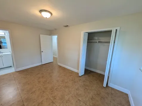 180 Penn Way Fort Lauderdale FL 33312