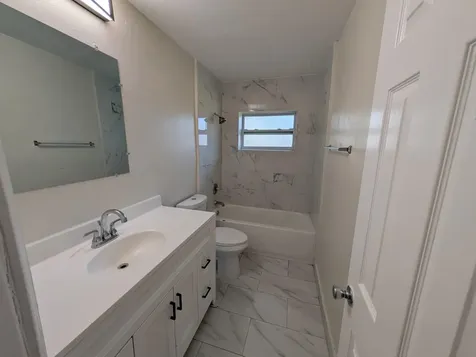 180 Penn Way Fort Lauderdale FL 33312