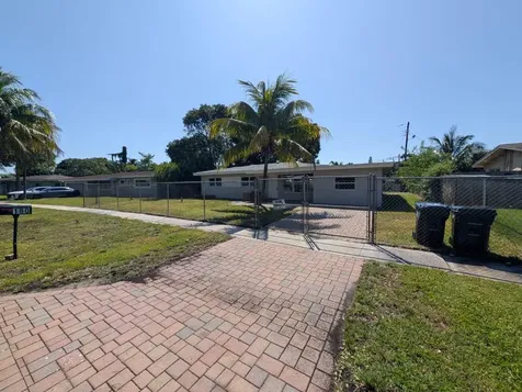 180 Penn Way Fort Lauderdale FL 33312