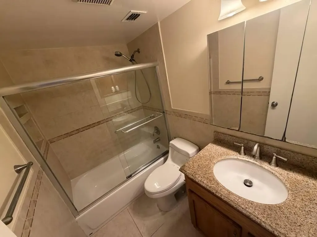 2977 Riverside Drive Coral Springs FL 33065