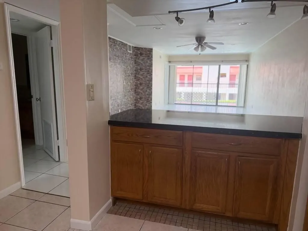 2977 Riverside Drive Coral Springs FL 33065