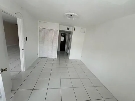 2977 Riverside Drive Coral Springs FL 33065