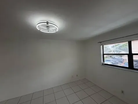 2977 Riverside Drive Coral Springs FL 33065