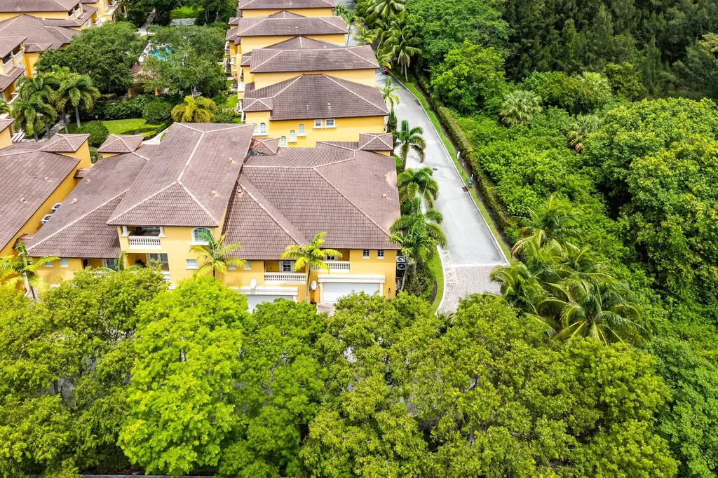 210 NE 69th Circle Boca Raton FL 33487
