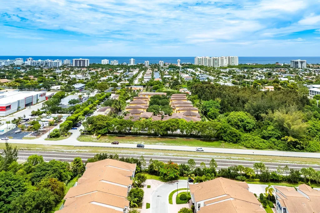 210 NE 69th Circle Boca Raton FL 33487