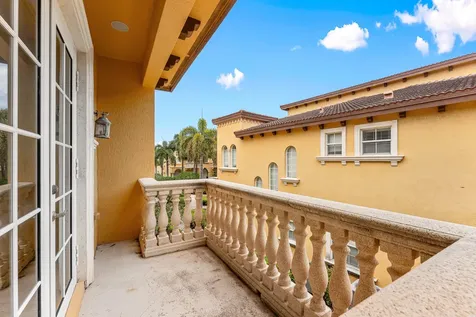 210 NE 69th Circle Boca Raton FL 33487