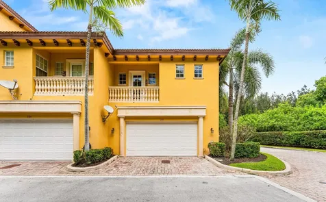 210 NE 69th Circle Boca Raton FL 33487