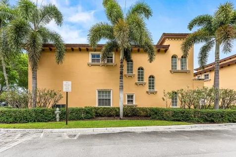 210 NE 69th Circle Boca Raton FL 33487