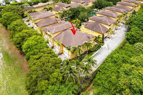 210 NE 69th Circle Boca Raton FL 33487