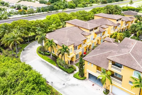 210 NE 69th Circle Boca Raton FL 33487