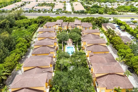 210 NE 69th Circle Boca Raton FL 33487