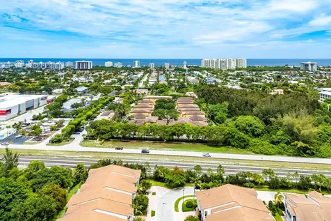 210 NE 69th Circle Boca Raton FL 33487