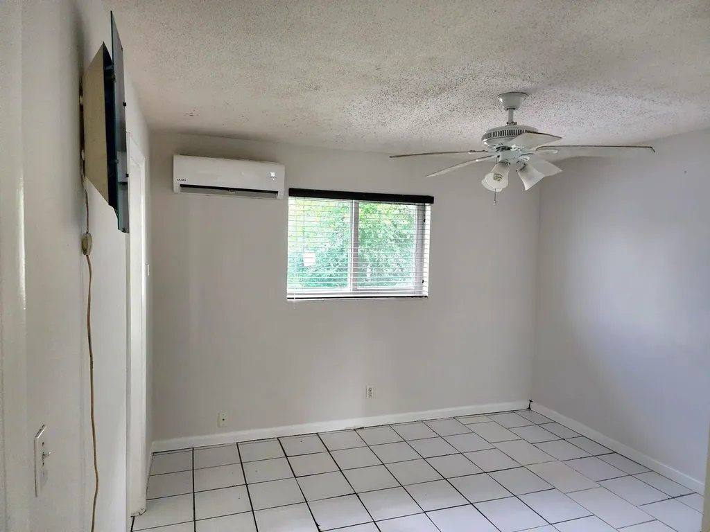750 SW 2nd Street Fort Lauderdale FL 33312
