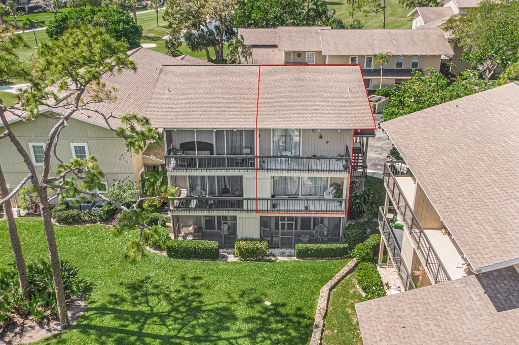 18560 SE Wood Haven Lane Jupiter FL 33469