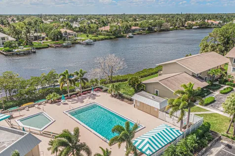 18560 SE Wood Haven Lane Jupiter FL 33469